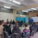 Дружба, що дарує крила, або дружба, що їх обтинає?